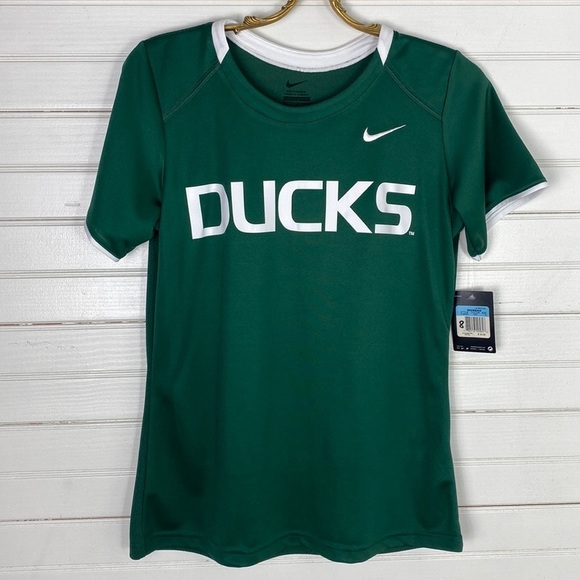 Nike Tops - Oregon Ducks Jersey Tee Size Medium